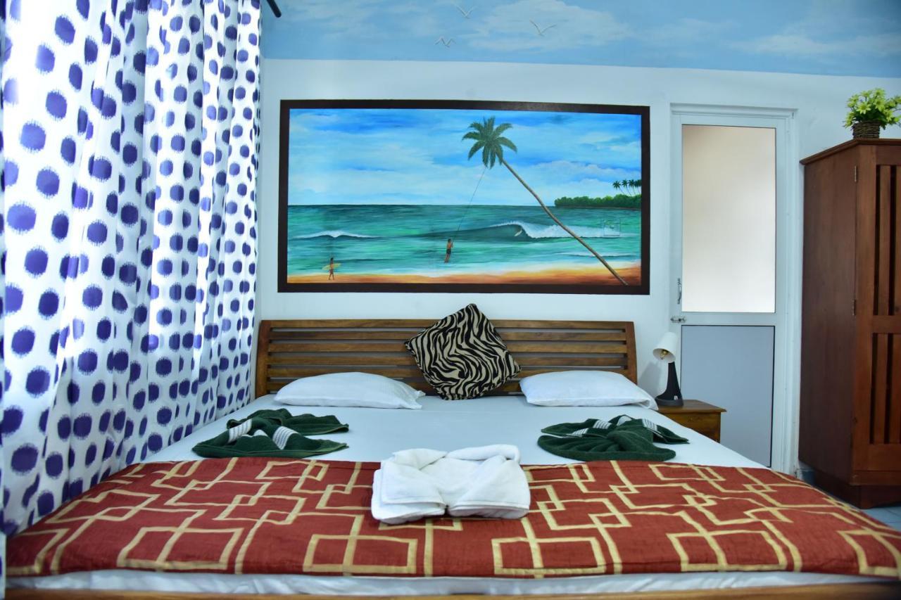 Hotel Happy Tuna Hikkaduwa Extérieur photo