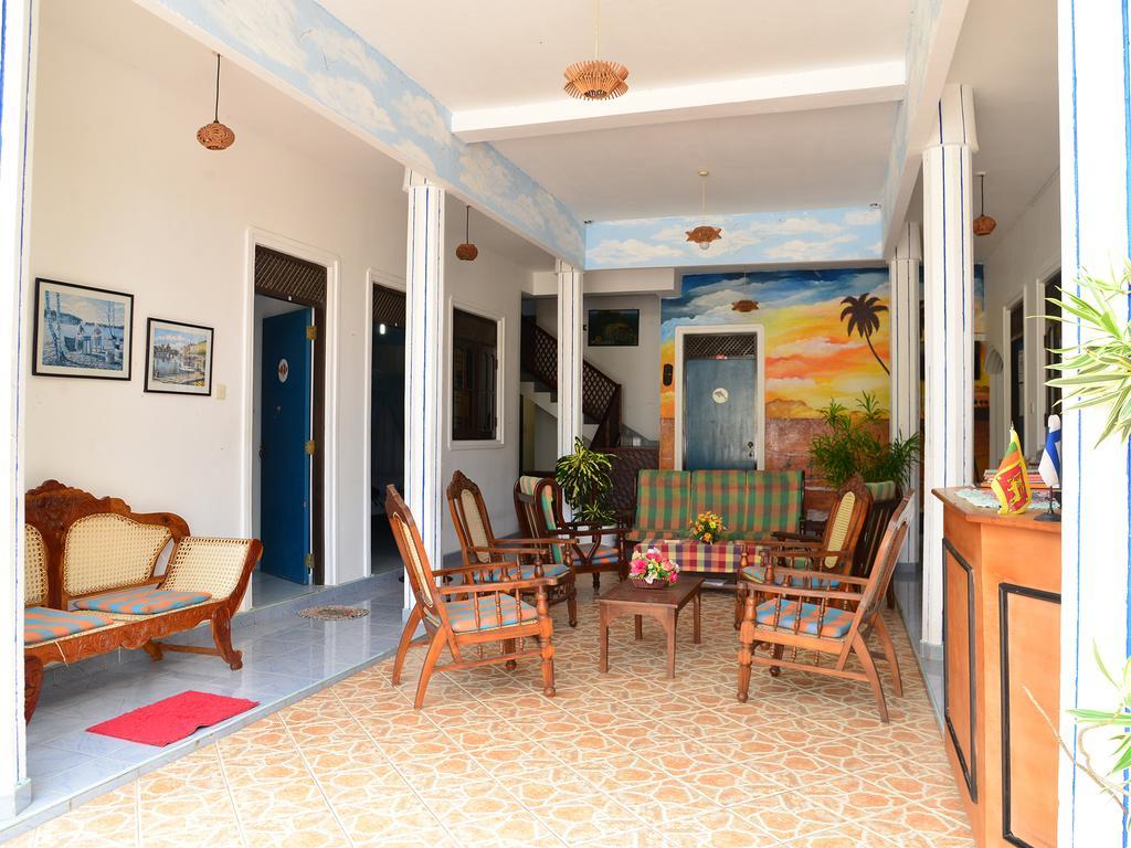 Hotel Happy Tuna Hikkaduwa Extérieur photo