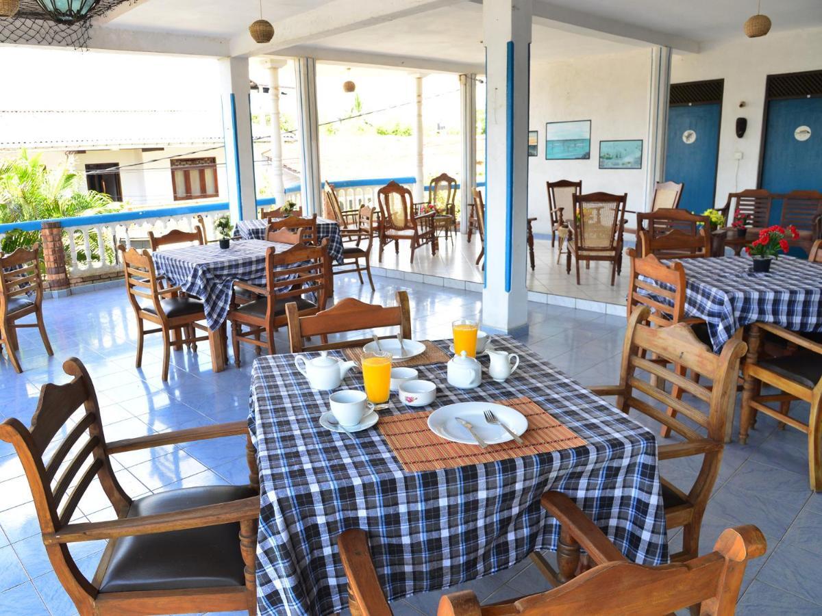 Hotel Happy Tuna Hikkaduwa Extérieur photo